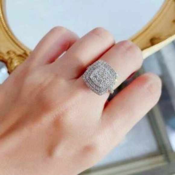 925 Sterling Silver White Sapphire Diamond Ring - Picture 9 of 12